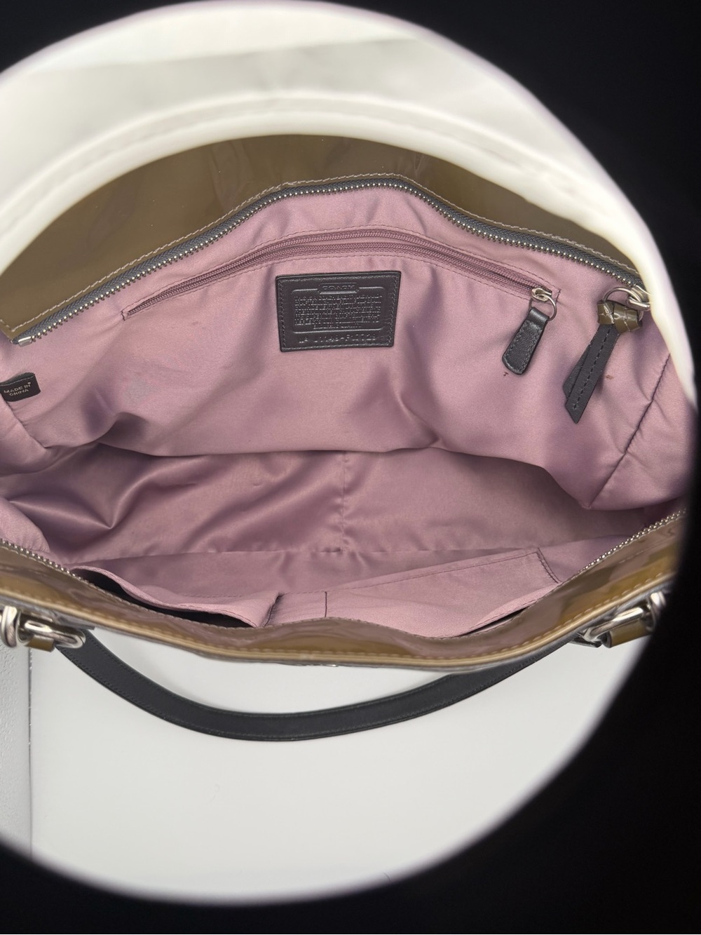 Coach Zoe Large Olive Green Patent Leather Signature Hobo Bag Tote F14709 - Picture 5 of 10